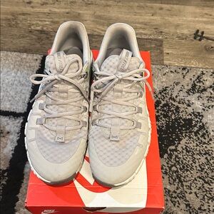 Nike Light Gray Athletic Shoes